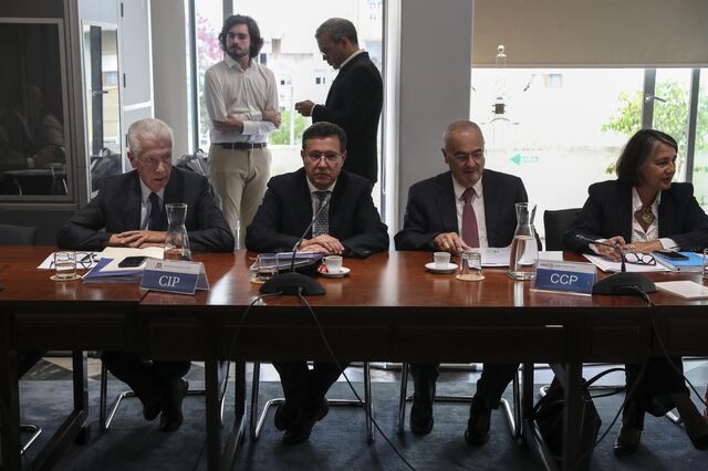 Governo até já admite aumentar indemnizações por despedimento