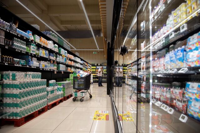 Taxa de inflação desacelera para 9,9% em novembro