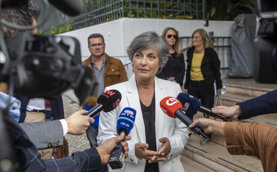Reunião do Sindicato dos Quadros Técnicos do Estado (STE) com a ministra da presidência do conselho de ministros.