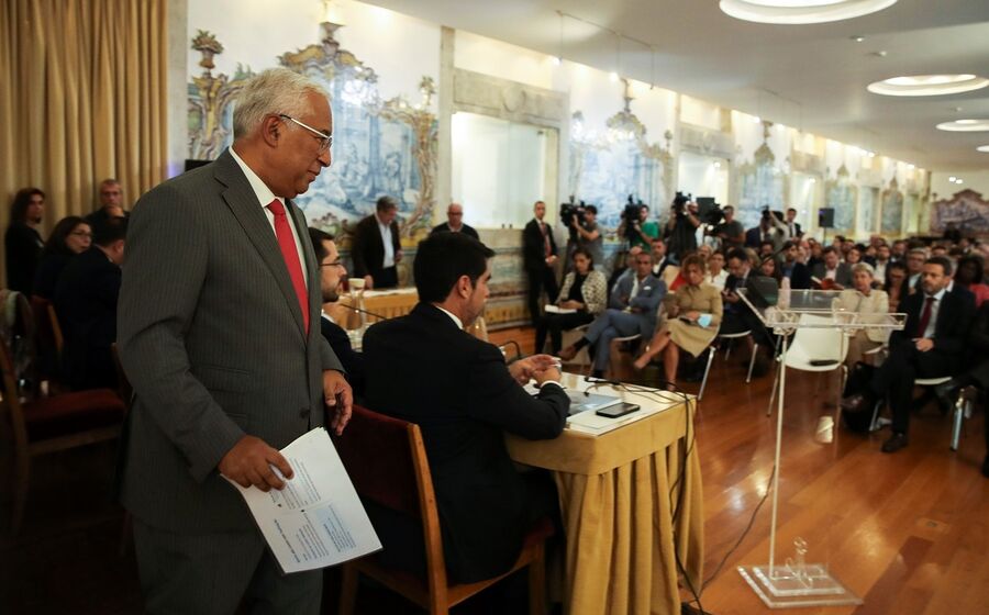 Costa apresenta OE 2023 ao grupo parlamentar do PS