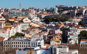 Lisboa aprova 50 fogos para renda acessível especial e subsídio para apoiar até 1.000 famílias