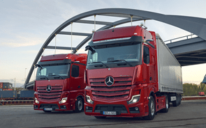 Camiões Mercedes-Benz aceleram na estrada da sustentabilidade
