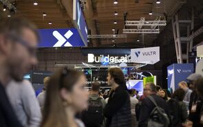 Ao segundo dia, a Web Summit parece mais cheia do que nunca – a culpa será da chuva