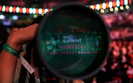 Rússia usa tecnologia para aumentar terror, denuncia Olena Zelenska. Web Summit oficialmente aberta