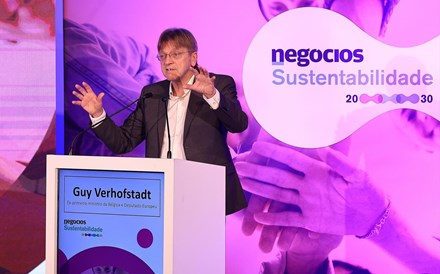 Guy Verhofstadt: “Precisamos de uma reforma da União Europeia o mais rápido possível”