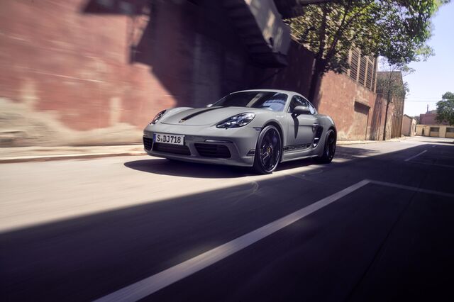 Fotogaleria: Porsche dá mais estilo aos Boxster e Cayman