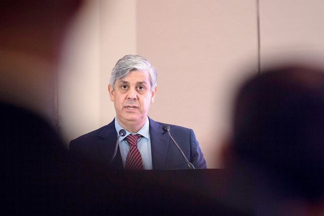Centeno espera inflação estável em janeiro e fevereiro e uma descida em março
