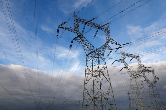Apoios do Governo aos preços da luz e do gás sobem para os 3.500 milhões em 2023