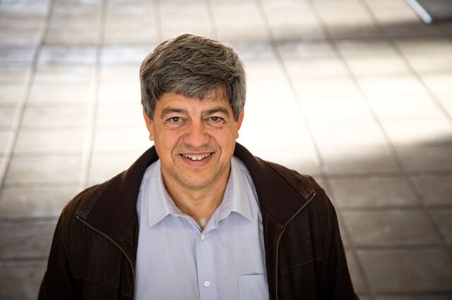 João Joanaz de Melo: A política energética em Portugal tem sido feita para beneficiar as grandes empresas