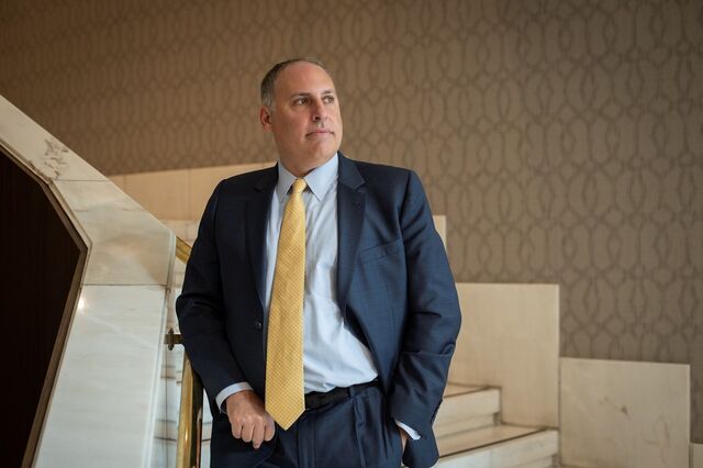 Pressão nos lucros justifica “cautela” da JPMorgan AM