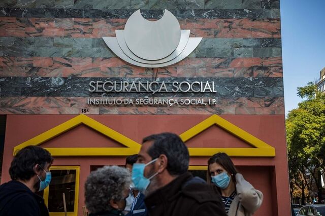 Comissão que está a estudar sistema de pensões adia relatório para pós-eleições