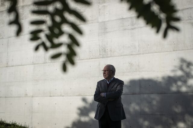 Correia de Campos: Orçamento da saúde “não vai ser suficiente”