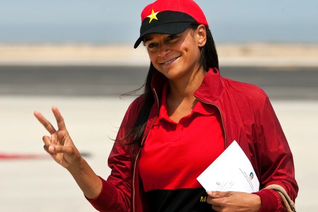 Caso Isabel dos Santos. Factos e estupefações
