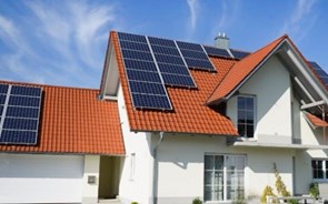 Do IVA dos painéis fotovoltaicos ao SAF-T. Cinco medidas de flexibilização fiscal