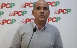 PCP propõe salário mínimo de 1.000 euros em maio e aumento das pensões em 70 euros