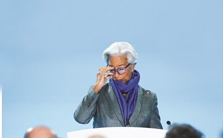 Lagarde não afasta pior recessão pela subida dos juros