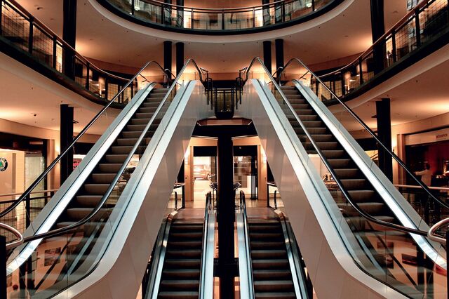 De catedrais de consumo a promotores da sustentabilidade 