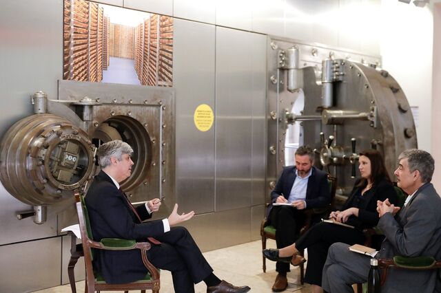 “É preocupante que o investimento esteja a crescer abaixo de 1%”, diz Centeno