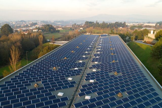 DST cria comunidade energética renovável industrial em Braga
