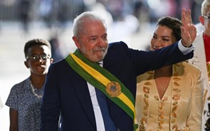 Lula da Silva acusa Bolsonaro de estimular invasões violentas em Brasília