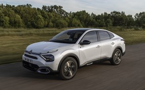 Citroën ë-C4 X. ‘Tapete voador’ elétrico