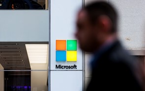 Microsoft supera projeções de lucros e receitas com ajuda dos serviços na 'cloud'