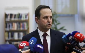 fernando medina finanças
