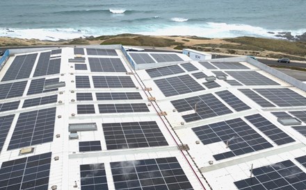 Greenvolt instala 2.500 painéis solares em fábricas da Plastimar