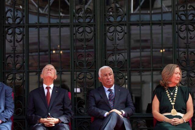 Costa mexe as peças no xadrez do Governo e promete estabilidade