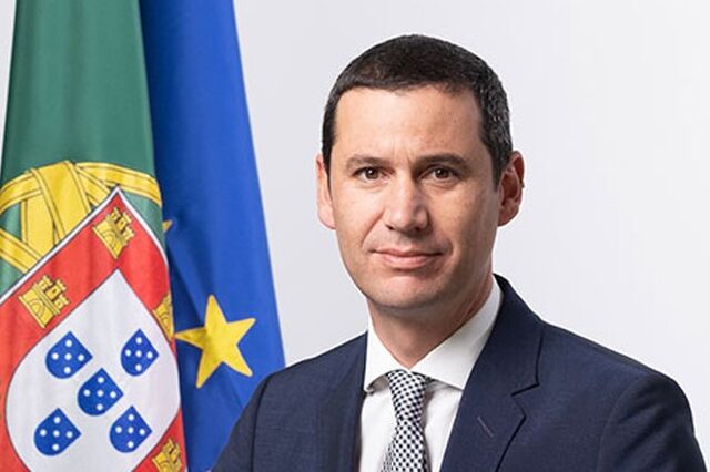Remodelação faz deste Governo o terceiro mais numeroso