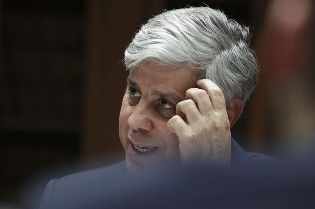 Centeno avisa que é preciso 'equilíbrio' nas contas públicas para reduzir dívida
