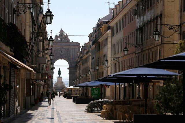 Inquilino procura-se para loja do 215 da Rua Augusta por 18 mil euros