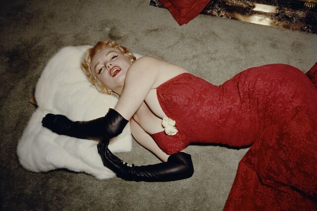 Importas-te de levar Marilyn a casa? 