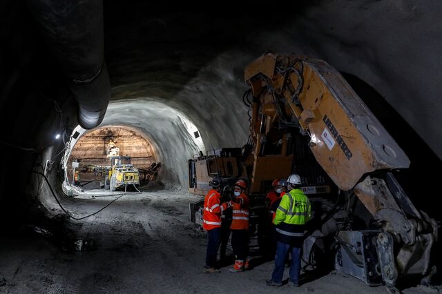 IP e metros querem adjudicar  mais de 1,8 mil milhões em 2023