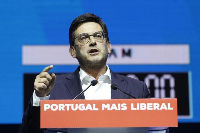IL debate estatutos e programa político em convenção não eletiva de 5 a 7 de julho