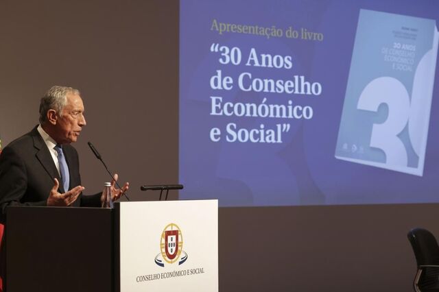 Marcelo lamenta que banca e “grande comércio” não estejam na concertação social