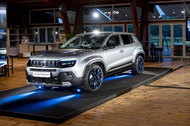 Jeep Avenger. ‘Carro do Ano’ já tem preços