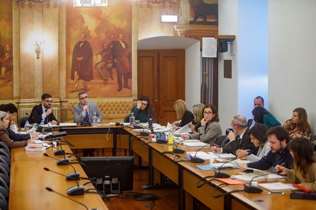Mexidas laborais e fim do desconto de 1% só devem chegar em abril