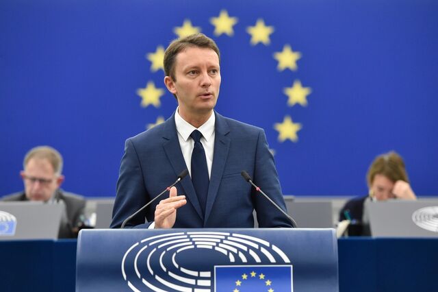 Eurodeputados do PPE em Lisboa para avaliar bazuca no terreno