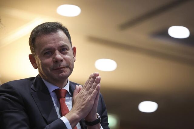 Montenegro diz-se 'aberto' a dar luz verde ao TGV