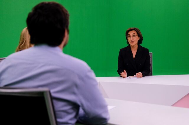 Ministra da Agricultura garante pagamentos em dia mas gostava que fossem 'mais céleres'