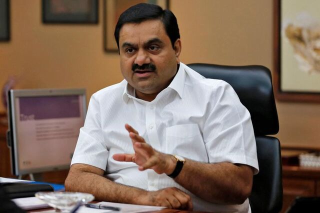 Sangria no grupo Adani expulsa multimilionário do top 10 dos mais ricos do mundo
