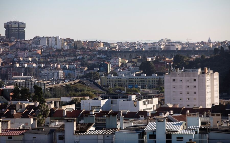 casas habitacao predios imobiliario lisboa