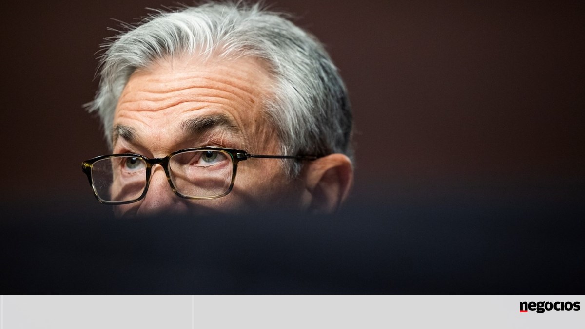 Fed: Juros podem estar no pico mas política monetária deve manter-se restritiva "algum tempo"