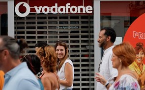 Receita da Vodafone desce 4,8% entre abril e junho  