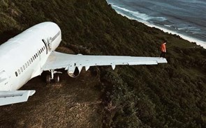 Private Jet Villa: Dormir num avião de luxo com vista para o mar