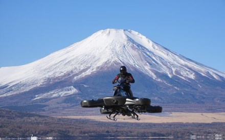 Startup de moto voadora despenha-se na estreia no Nasdaq