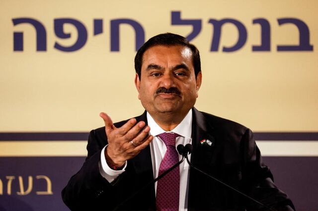 Império Adani já perdeu 93 mil milhões de dólares em bolsa