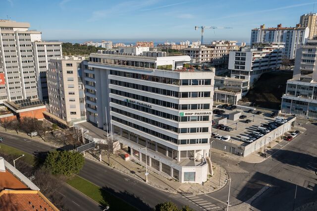 Fundo do Crédito Agrícola compra por 20 milhões edifício alugado pelo BNP Paribas 