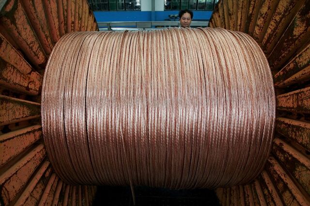 Transição energética e Fed mais “dovish” vão devolver ganhos ao cobre